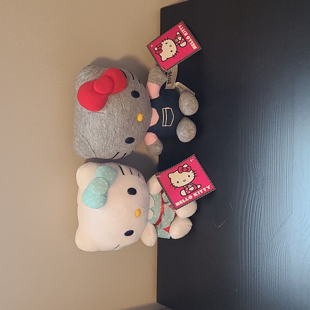 Hello kitty plush